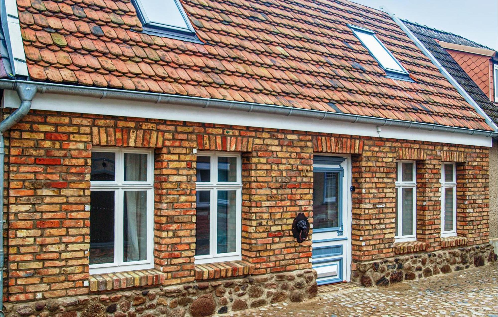 Awesome Home In Buetzow With Wifi 외부 사진
